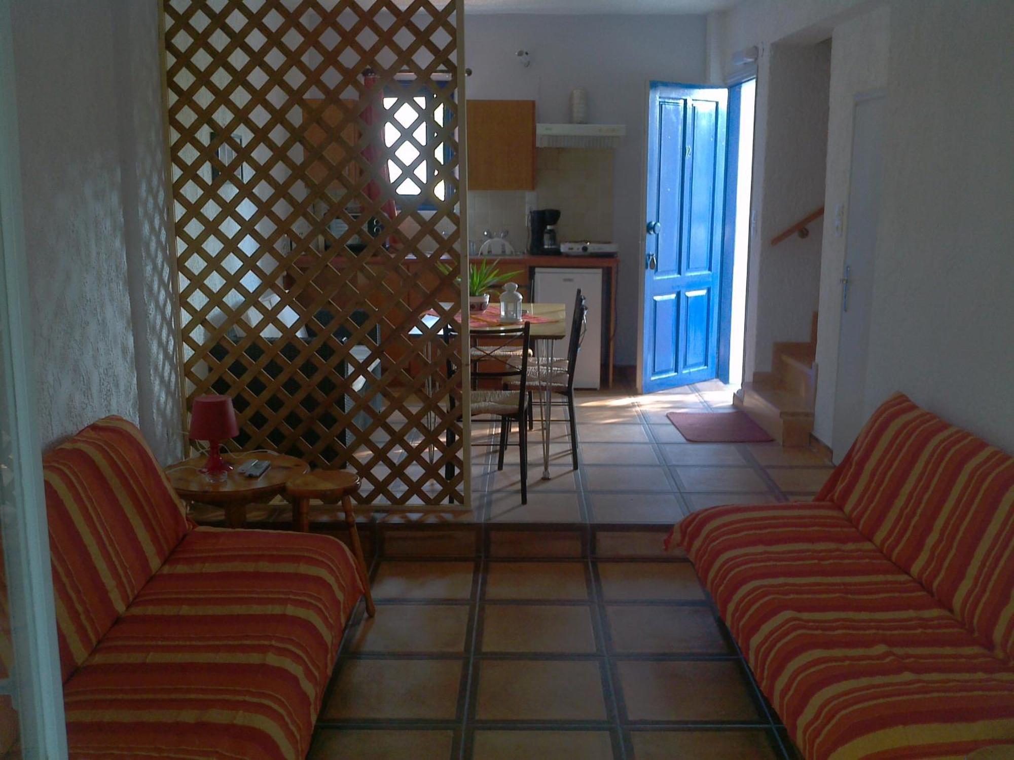 9 Musses Hotel Apartments Skala Mistegnon Екстер'єр фото