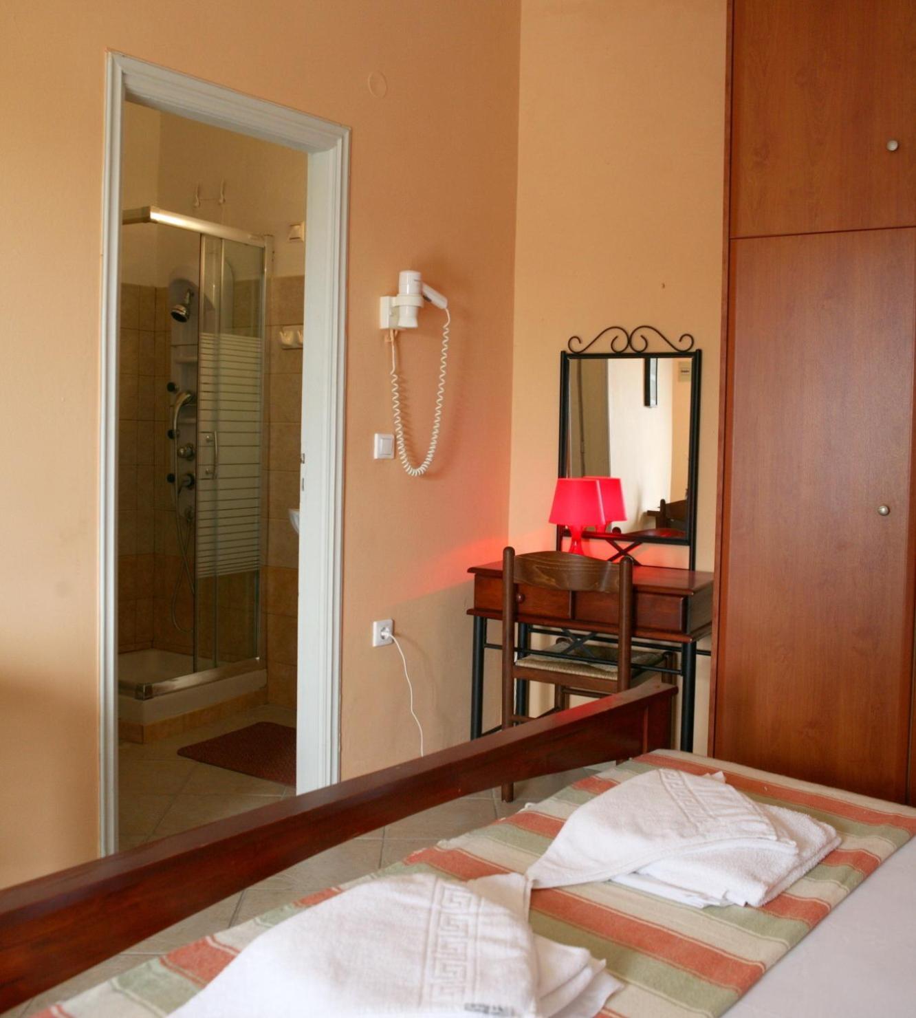 9 Musses Hotel Apartments Skala Mistegnon Екстер'єр фото