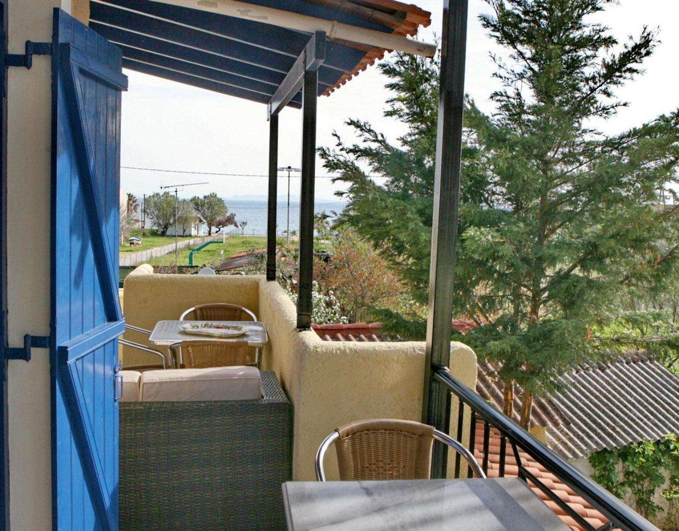 9 Musses Hotel Apartments Skala Mistegnon Екстер'єр фото