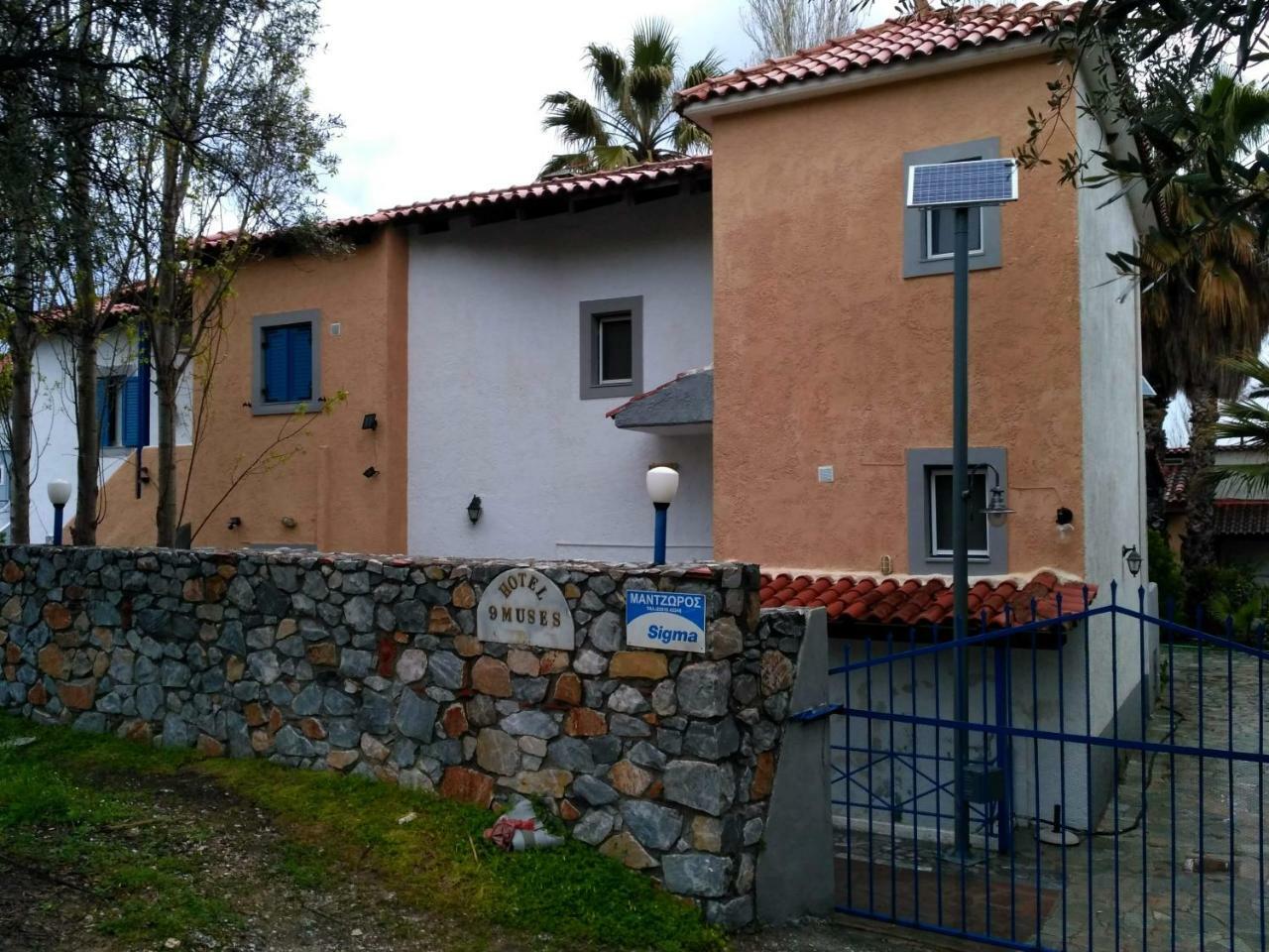 9 Musses Hotel Apartments Skala Mistegnon Екстер'єр фото