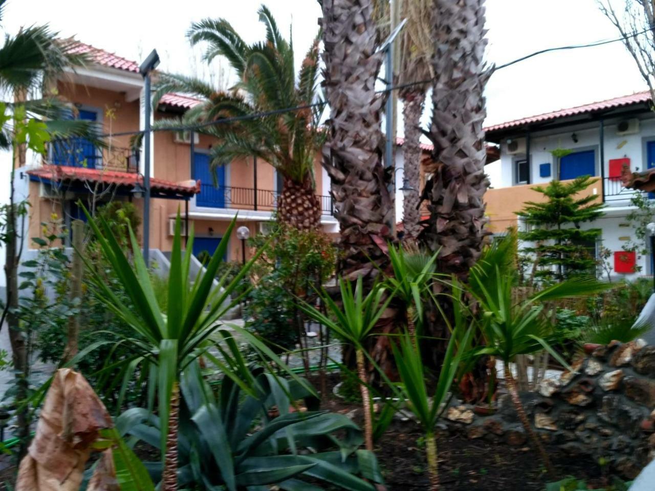 9 Musses Hotel Apartments Skala Mistegnon Екстер'єр фото