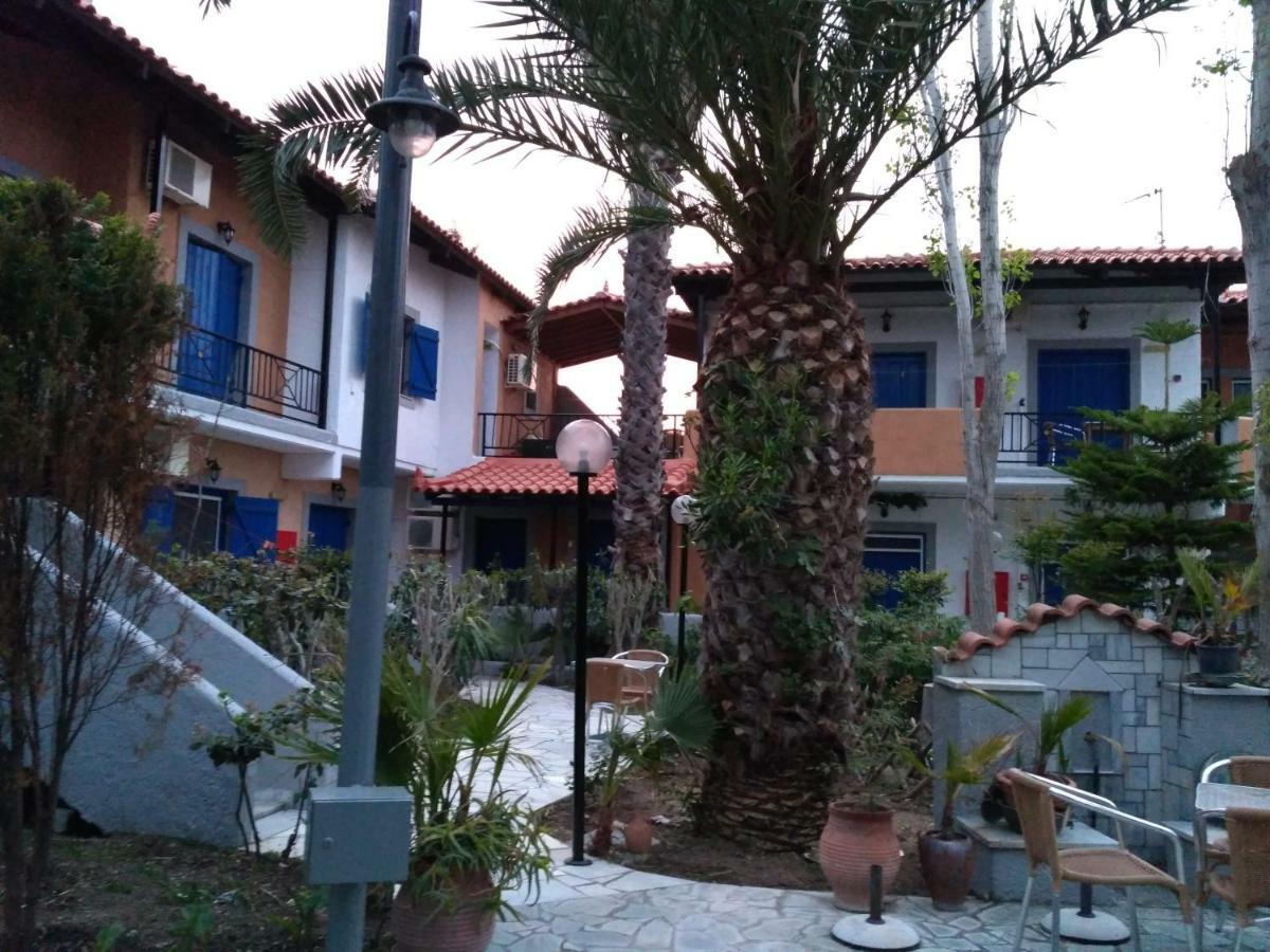 9 Musses Hotel Apartments Skala Mistegnon Екстер'єр фото
